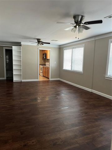 949 N GRANDVIEW STREET, Mount Dora, FL 32757