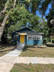 949 N GRANDVIEW STREET, Mount Dora, FL 32757