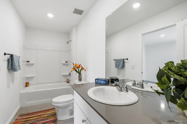 13415 Turnesa, San Antonio, TX 78221