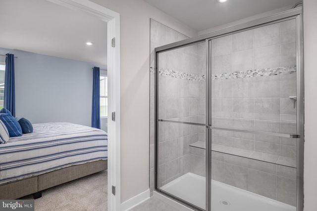 1752 ALICE SPRINGS DR, Martinsburg, WV 25403