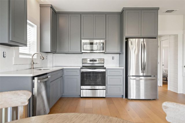 784 Ranch Road 2721, Johnson City, TX 78636