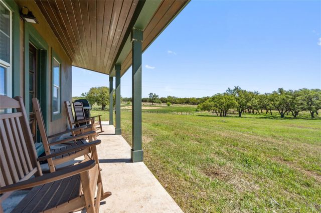 784 Ranch Road 2721, Johnson City, TX 78636