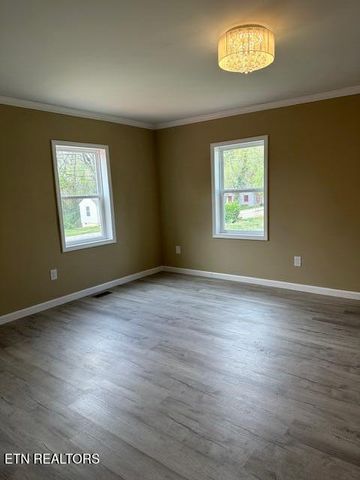 3210 Wilson Ave, Knoxville, TN 37914