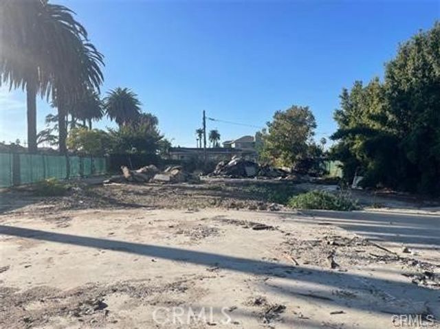 7323 Crenshaw Boulevard, Los Angeles, CA 90043