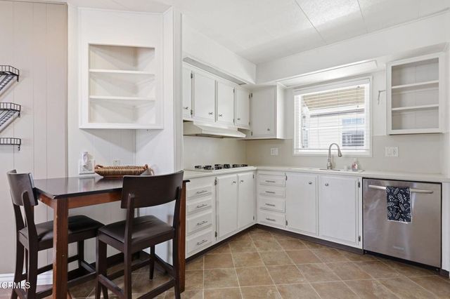 27 Isabel Avenue 64, Camarillo, CA 93012