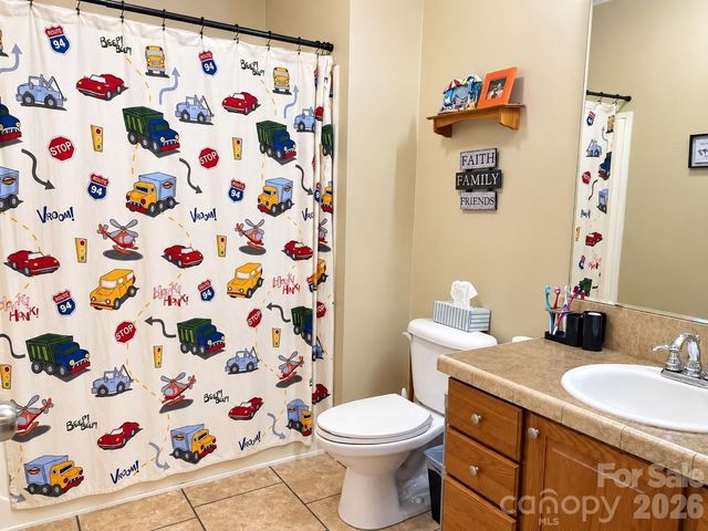 1046 Edgemont Terrace, Morganton, NC 28655