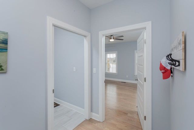 215 HEATHER LN, Staunton, VA 24401