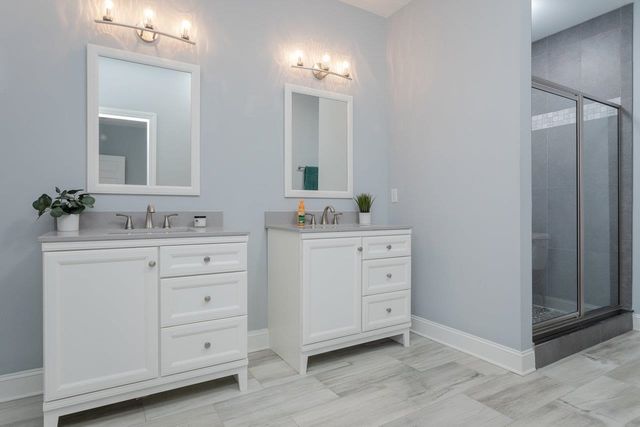 215 HEATHER LN, Staunton, VA 24401