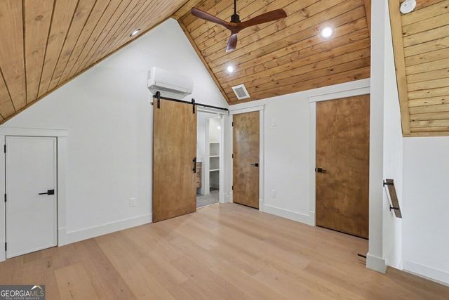 65 This Way, Young Harris, GA 30582