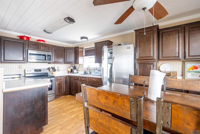 8209 Redfish St, Chauvin, LA 70344