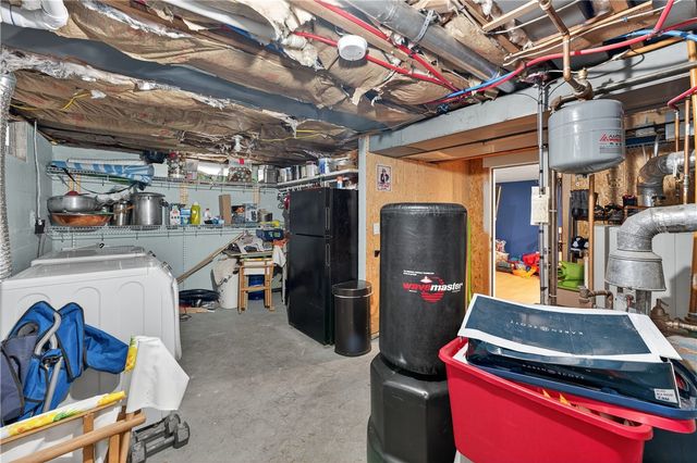 21 Rufus Street, Pawtucket, RI 02860