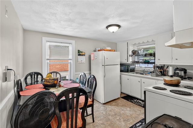21 Rufus Street, Pawtucket, RI 02860