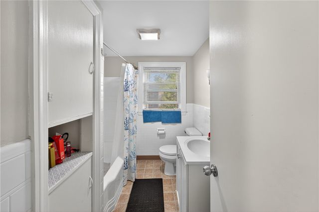 21 Rufus Street, Pawtucket, RI 02860
