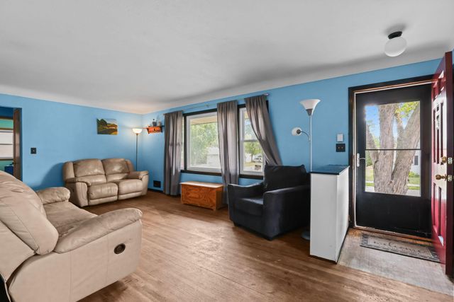 1400 7th Avenue S, South Saint Paul, MN 55075