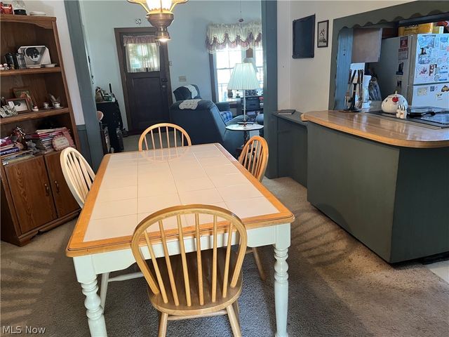 33261 Lake Road, Avon Lake, OH 44012