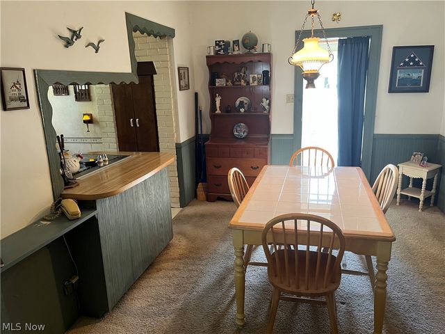 33261 Lake Road, Avon Lake, OH 44012