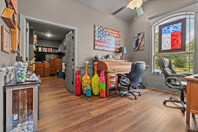 22571 Lake Jackson Drive, Lindale, TX 75771