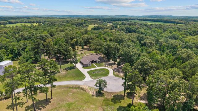 22571 Lake Jackson Drive, Lindale, TX 75771