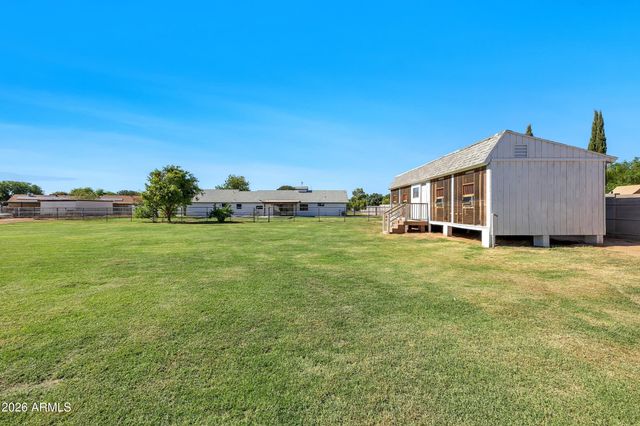 8663 E WINNSTON Circle, Mesa, AZ 85212