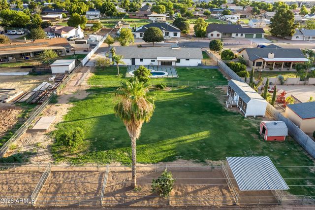 8663 E WINNSTON Circle, Mesa, AZ 85212