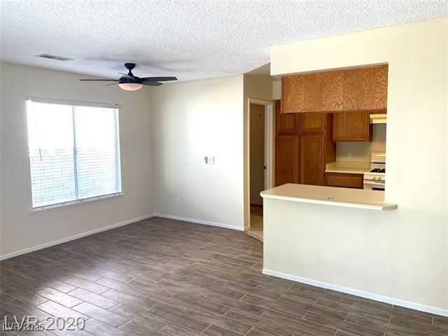6632 Coastal Breeze Court, Las Vegas, NV 89108