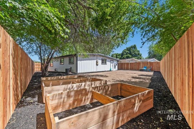 2503 S Virginia St, Boise, ID 83705