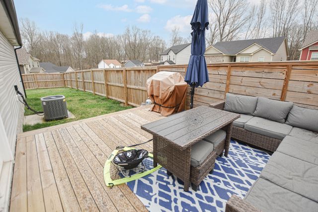 1000 Dublin Drive, Clarksville, TN 37042