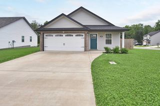 1000 Dublin Drive, Clarksville, TN 37042