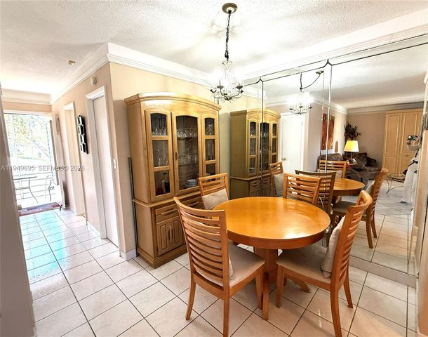 16790 NE 14th Ave 207, Miami, FL 33162