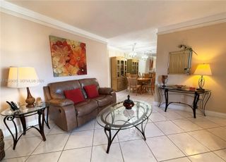 16790 NE 14th Ave 207, Miami, FL 33162