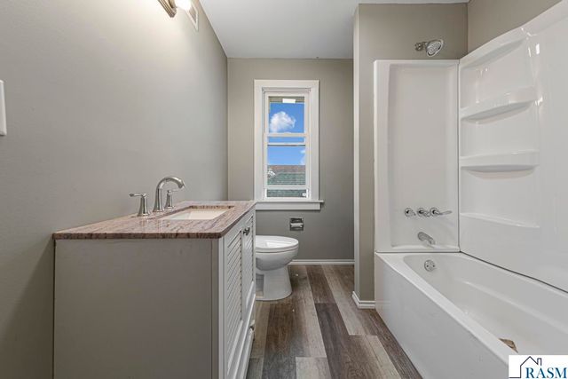 322 E Vine Street, Mankato, MN 56001