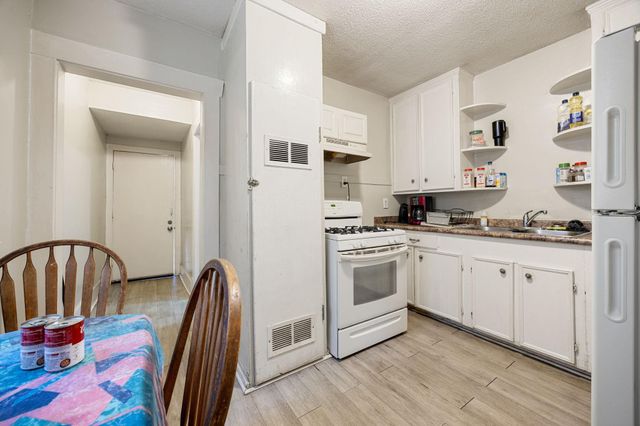 3224 Mcgowen Street, Houston, TX 77004