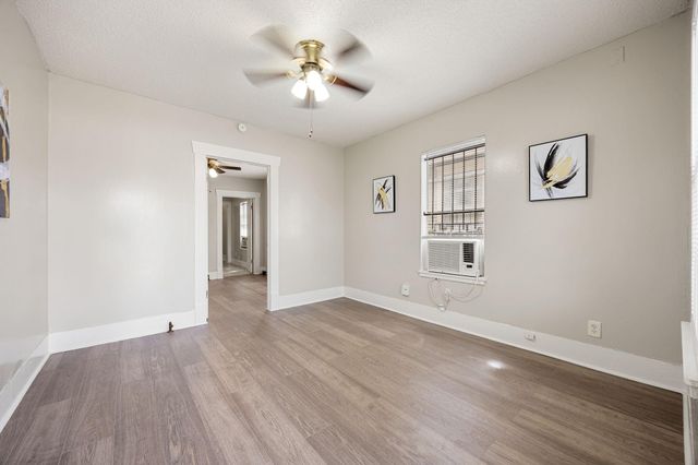 3224 Mcgowen Street, Houston, TX 77004
