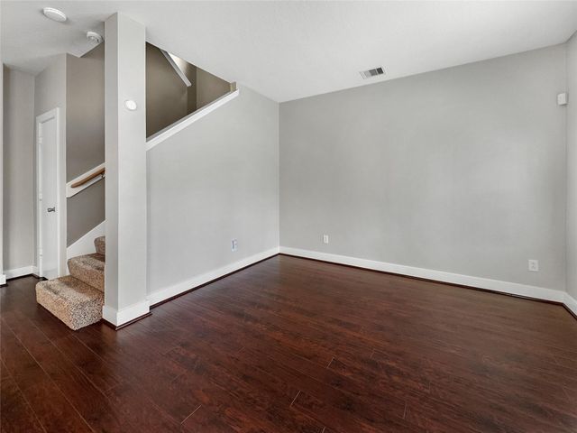 26852 Manor Crest Court, Kingwood, TX 77339