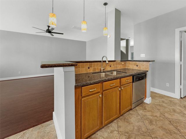 26852 Manor Crest Court, Kingwood, TX 77339