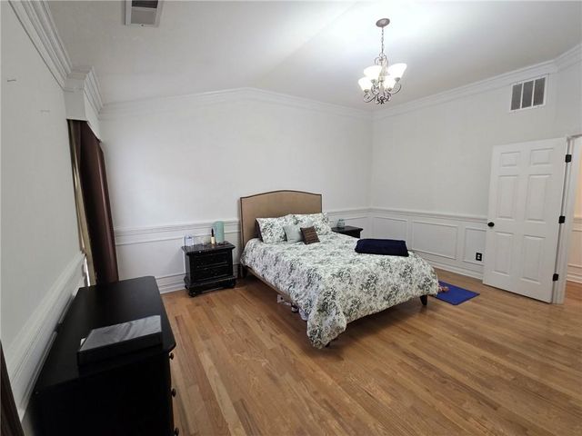 2900 Suttles SW Drive, Atlanta, GA 30331