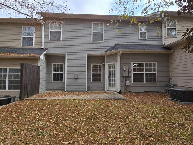 2900 Suttles SW Drive, Atlanta, GA 30331