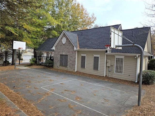 2900 Suttles SW Drive, Atlanta, GA 30331