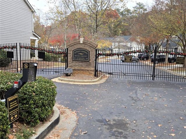 2900 Suttles SW Drive, Atlanta, GA 30331