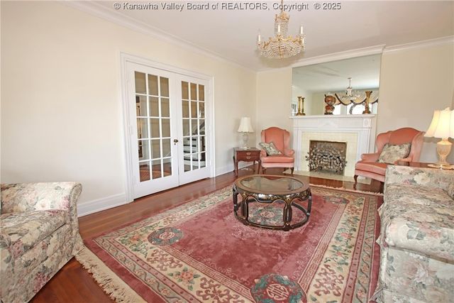 802 Maple Road, Charleston, WV 25302