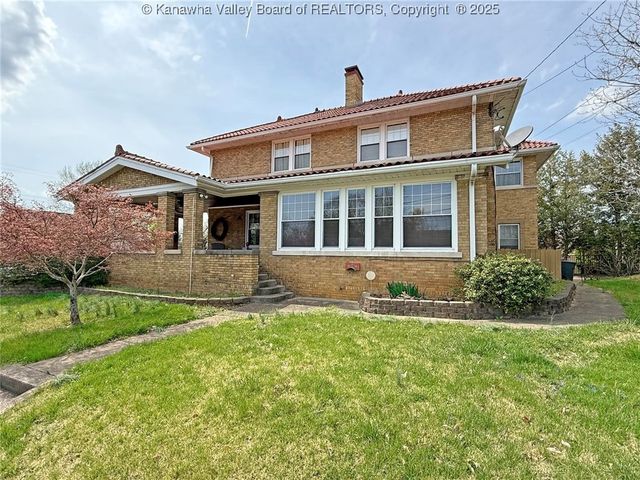 802 Maple Road, Charleston, WV 25302