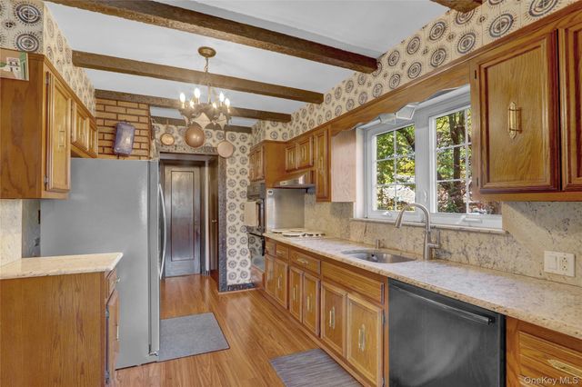 85-31 Edgerton Boulevard, Jamaica Estates, NY 11432