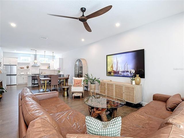4215 W NORTH A STREET 3, Tampa, FL 33609