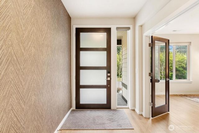 20308 SE 266th Street, Covington, WA 98042