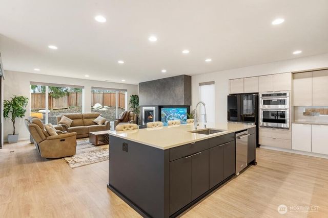 20308 SE 266th Street, Covington, WA 98042