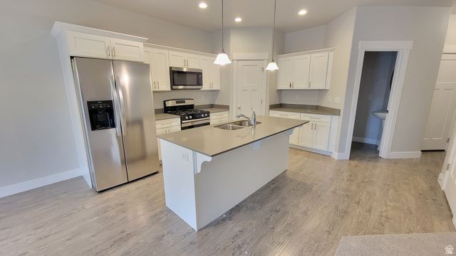 14762 S PATTEN LN, Herriman, UT 84096