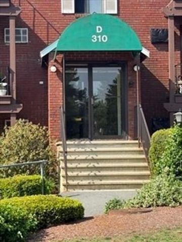 310 Codman Hill Rd 34D, Boxborough, MA 01719