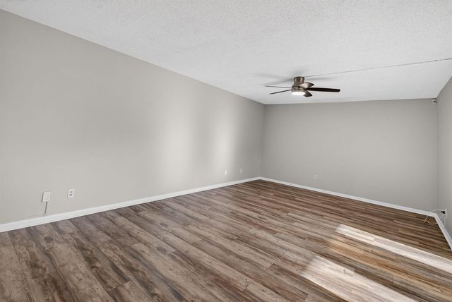5612 SE Riverboat Drive 104, Stuart, FL 34997