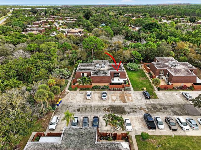 5612 SE Riverboat Drive 104, Stuart, FL 34997