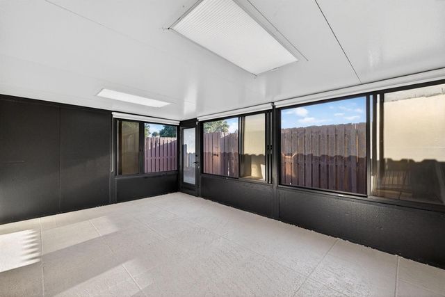 5612 SE Riverboat Drive 104, Stuart, FL 34997